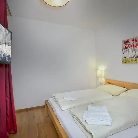 In Neukirchen Near Lift & Sauna Апартаменты *