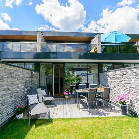 度假居 Stylish Neukirchen For 8 Guests Neukirchen am Großvenediger