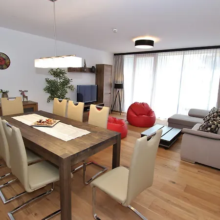 Stylish Neukirchen Home For 8 Guests