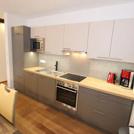 In Neukirchen Near Lift & Sauna Apartment