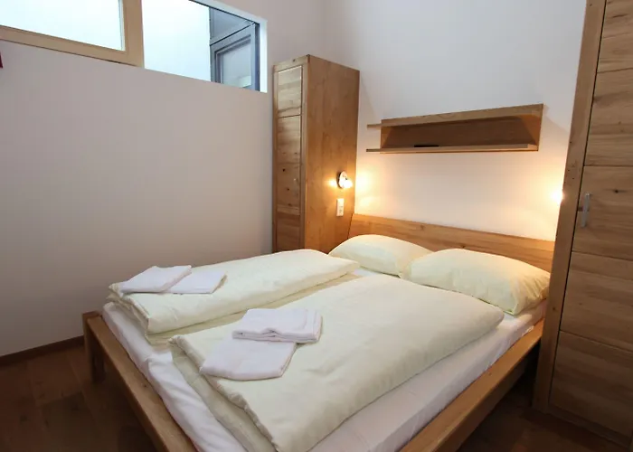 Appartement In Neukirchen Near Lift & Sauna Neukirchen am Großvenediger